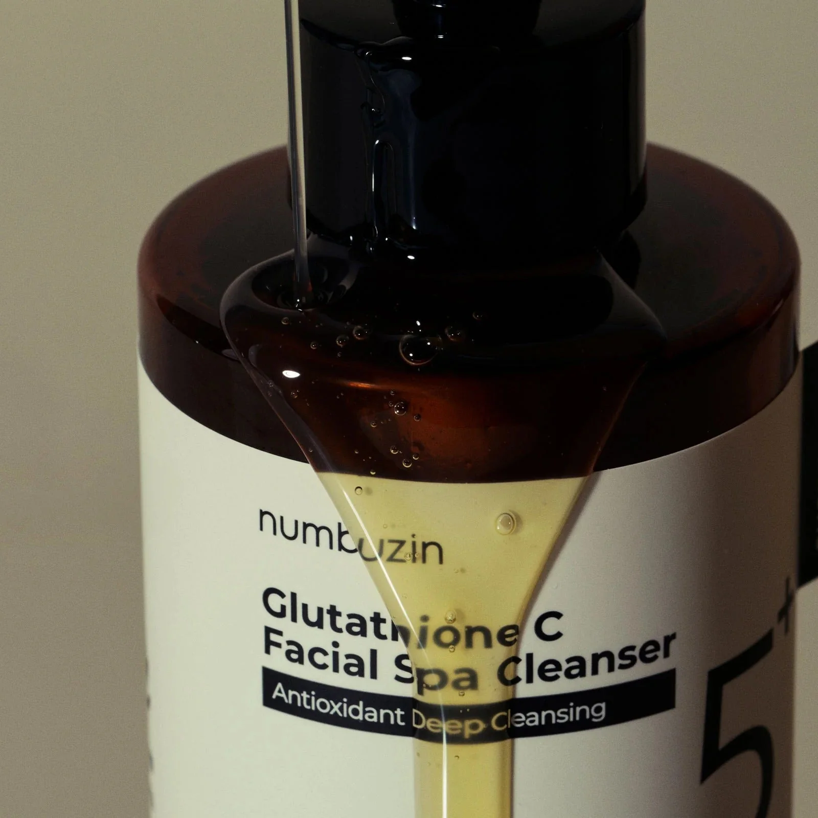Numbuzin No.5+ Glutathione Vitamin Facial Spa Cleanser 200ml - Image 2