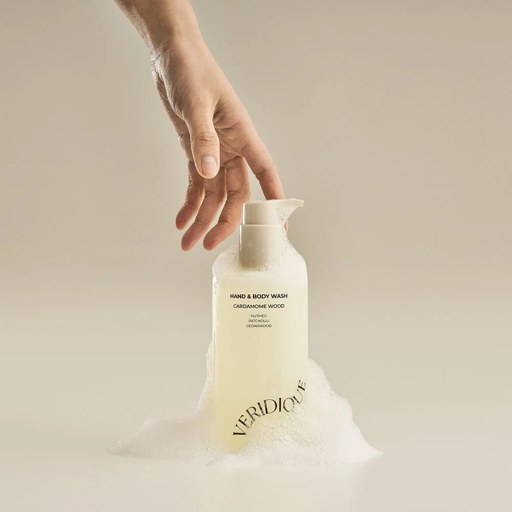 Veridique Perfumed Hand & Body Wash (Cardamome Wood) 300ml - Image 4